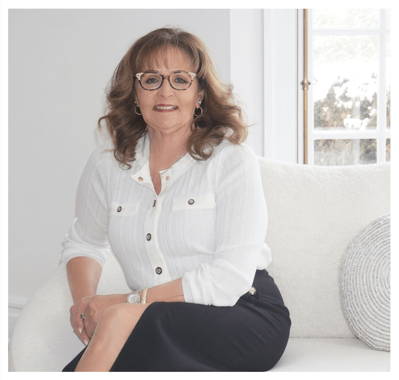 Debra Square Bio Pic